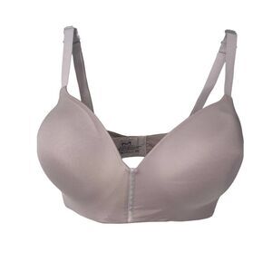 Maidenform Bra Size 34D White Wireless Lightly Padded Back Closure Bra Comfort